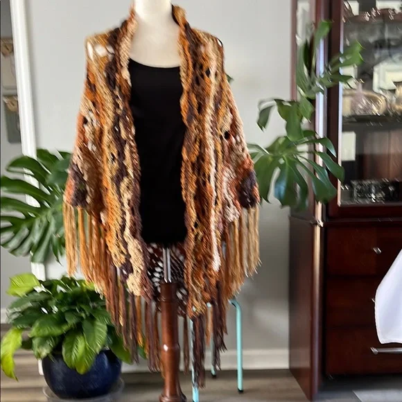 Multicolor Fringe Shawl - Picture 3 of 8